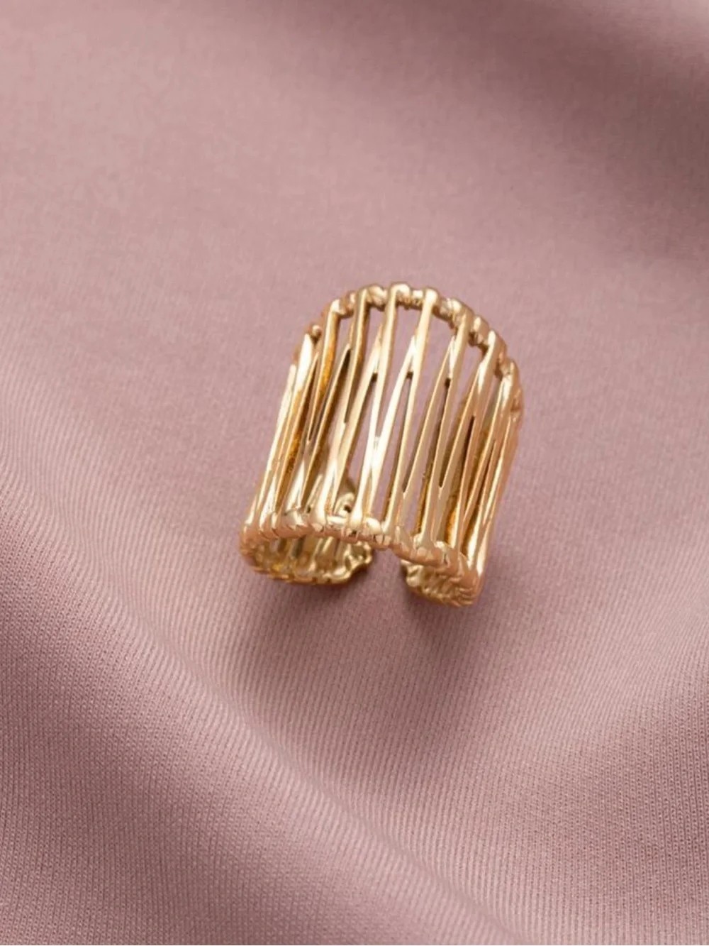 Anthropologie Gold Openwork Cage Band Ring